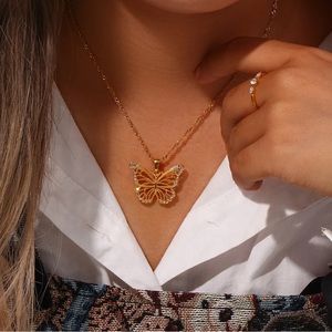 New Butterfly 18K Gold Hollow Out Pendant Necklace